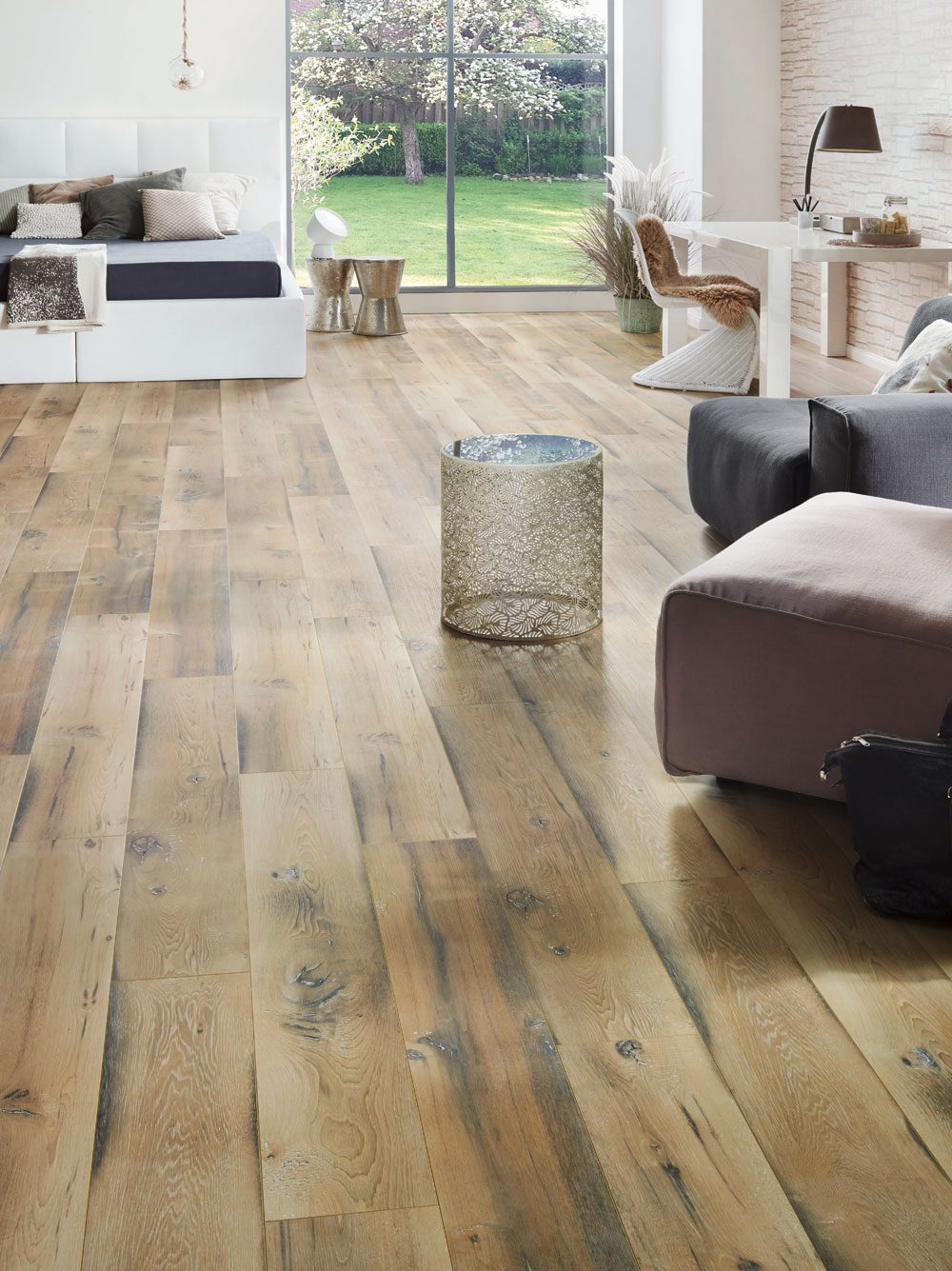 Golden Hammerwood Laminate Flooring | btw - baths tiles woodfloors